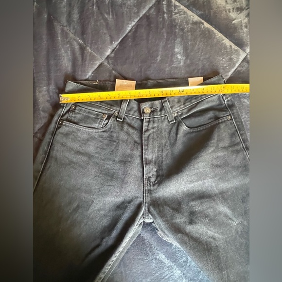 Levi's 505 Regular Fit Jeans. Size 32/34 - Picture 4 of 8